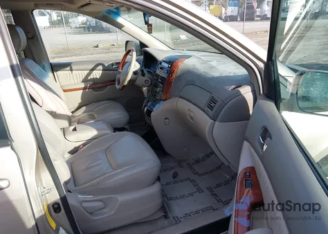 2004 Toyota Sienna Xle Limited из США, поврежденный, VIN 5TDBA22C54S012298